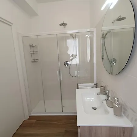 Casa Degli Ulivi - 3* 누마나